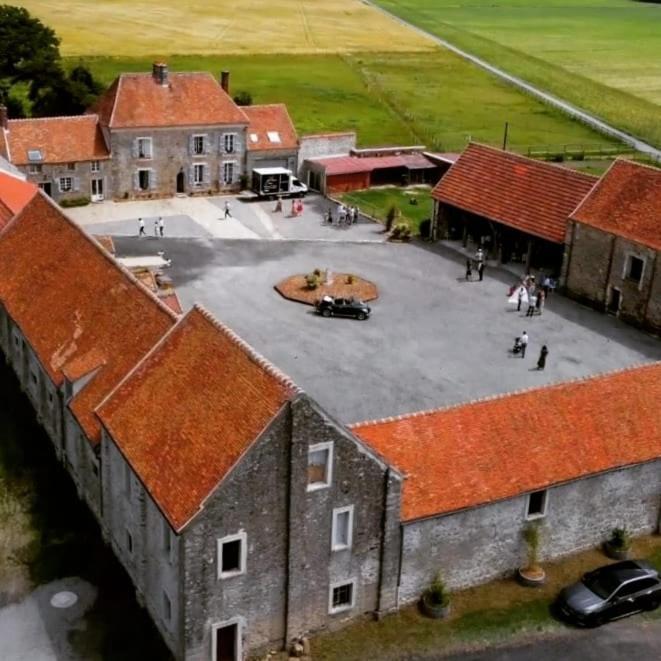 Domaine De La Ferme De Jean Grogne Hotell Fontenay-Trésigny Exteriör bild